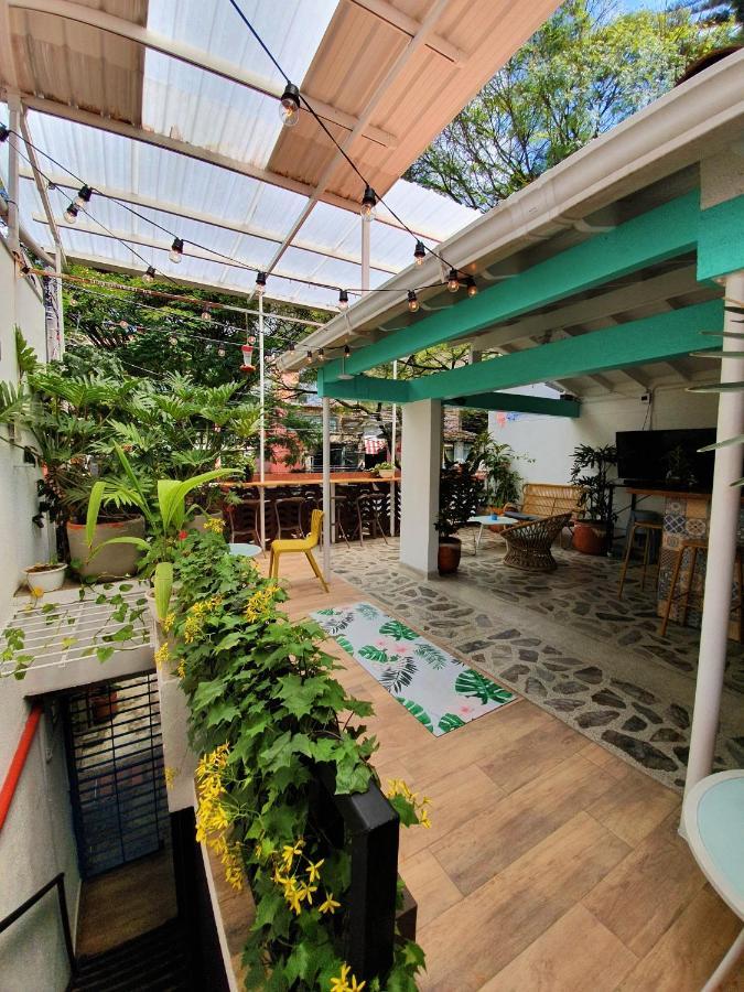 La Playa Hostel & Rooftop ميديلين المظهر الخارجي الصورة