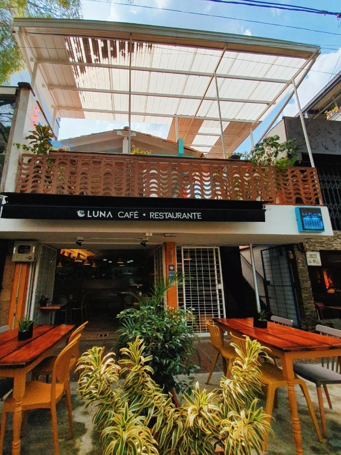 La Playa Hostel & Rooftop ميديلين المظهر الخارجي الصورة