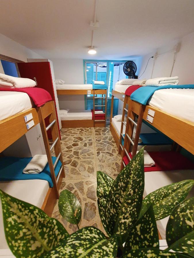 La Playa Hostel & Rooftop ميديلين المظهر الخارجي الصورة