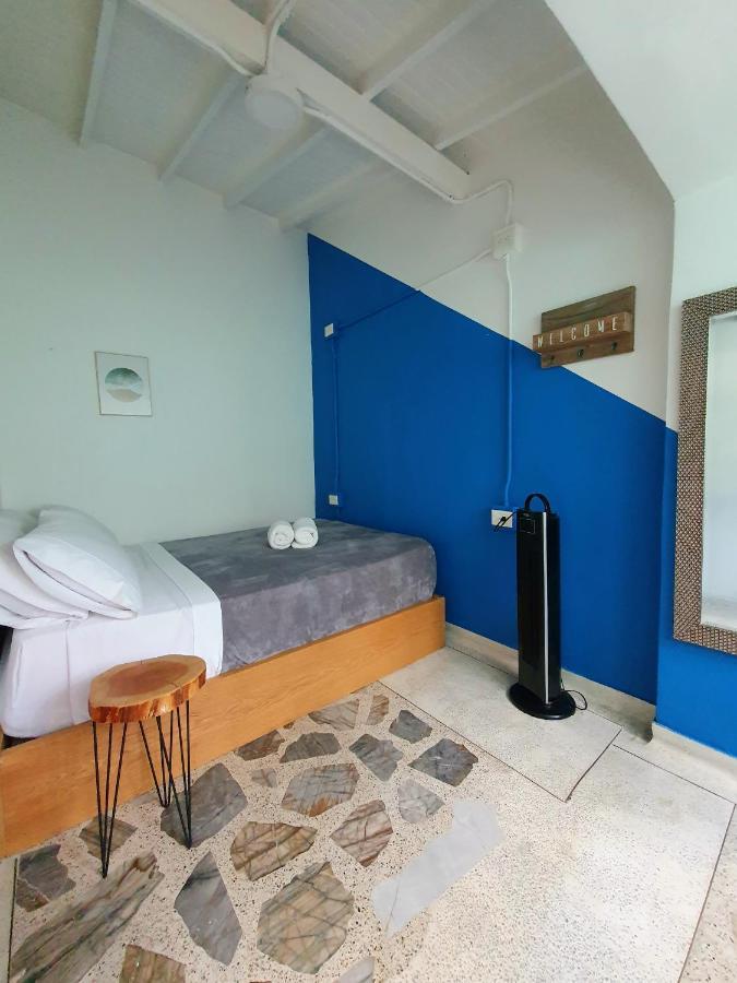 La Playa Hostel & Rooftop ميديلين المظهر الخارجي الصورة